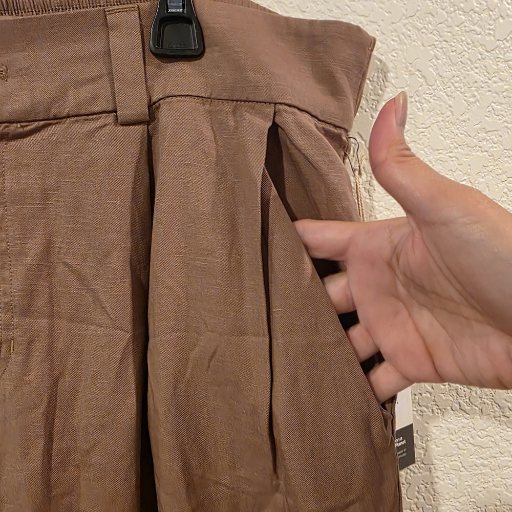 Vuori Trestles Twill Wideleg Pants XL Nutmeg NWT NEW - Picture 8 of 11